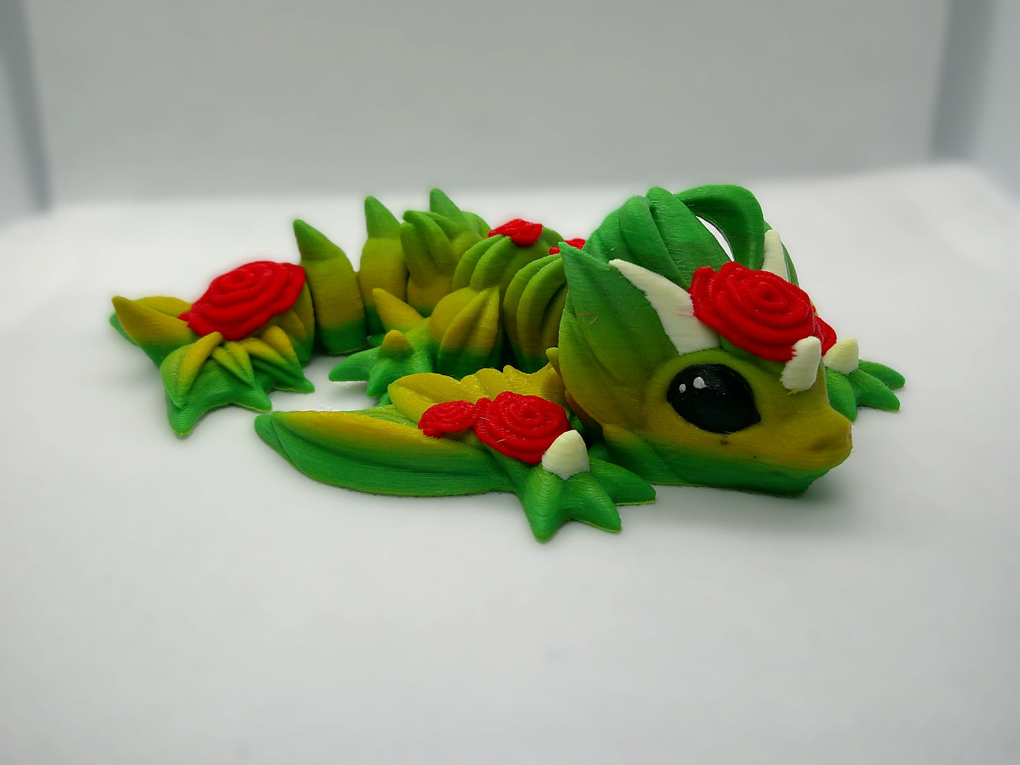 3D- articulated rose dragon