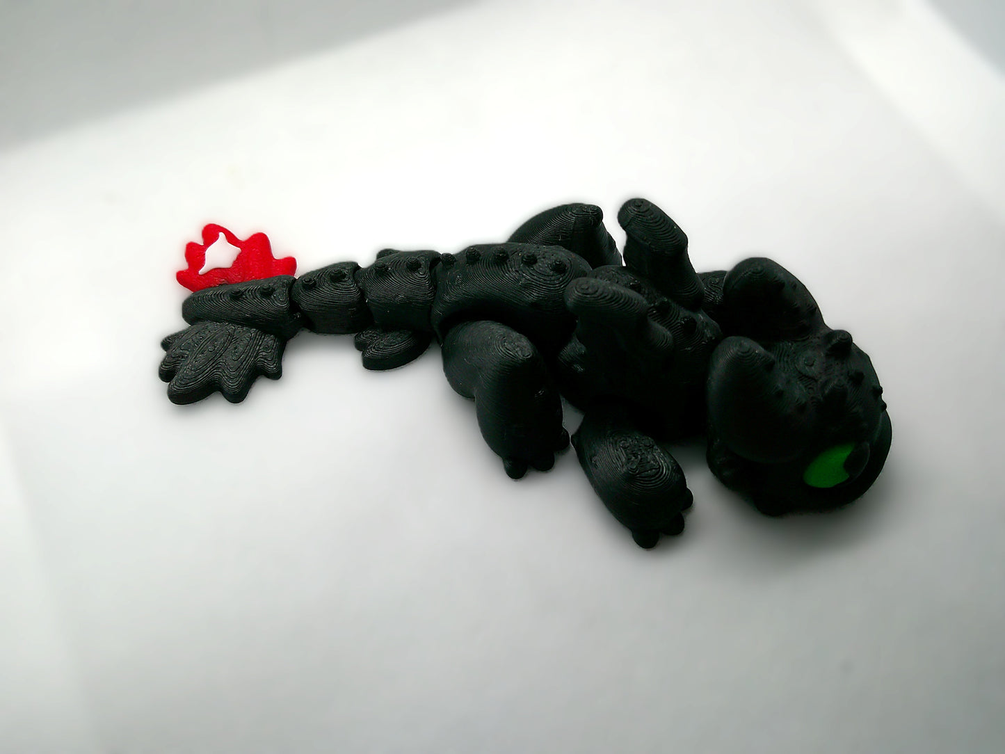 Tooth-less articulated dragon