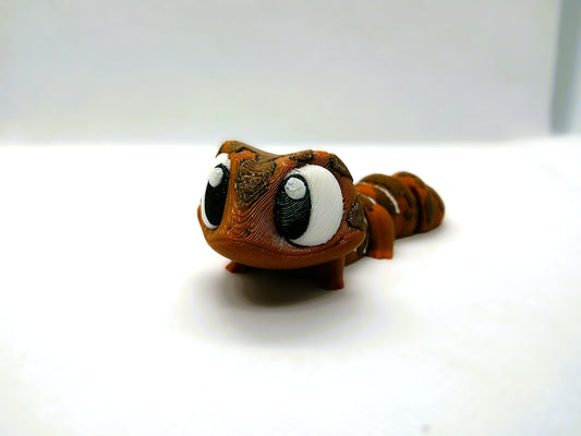 brown big eyed gecko