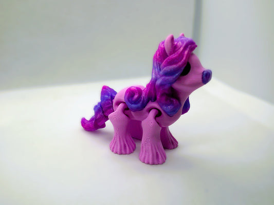 Sparkles the pony