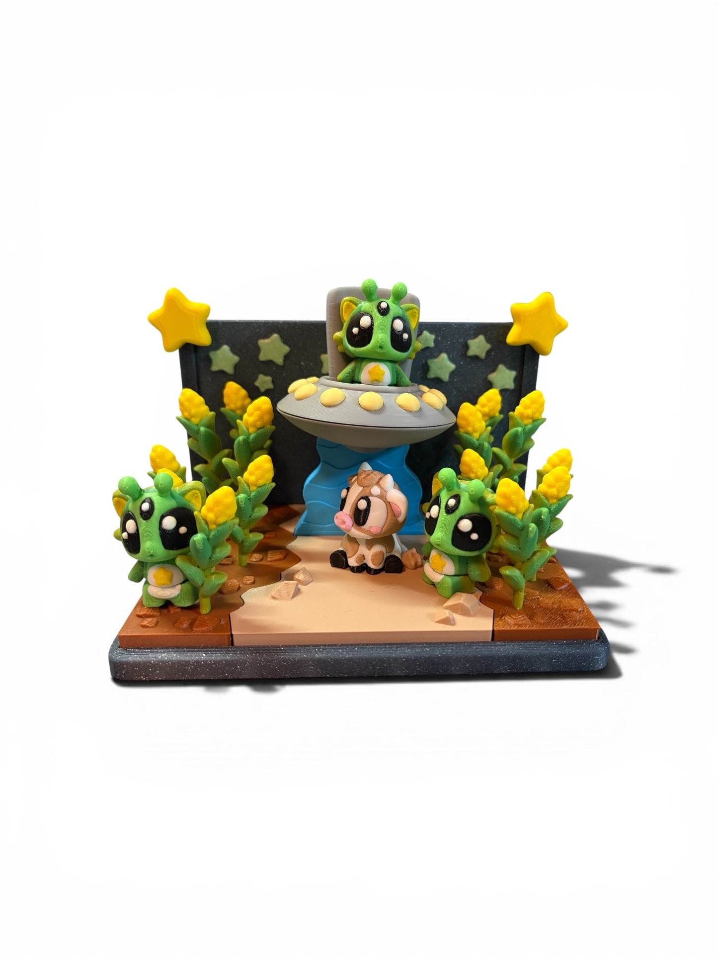 Cute Alien Farm Scene 3D Printed Display -UFO Abduction Mini Diorama